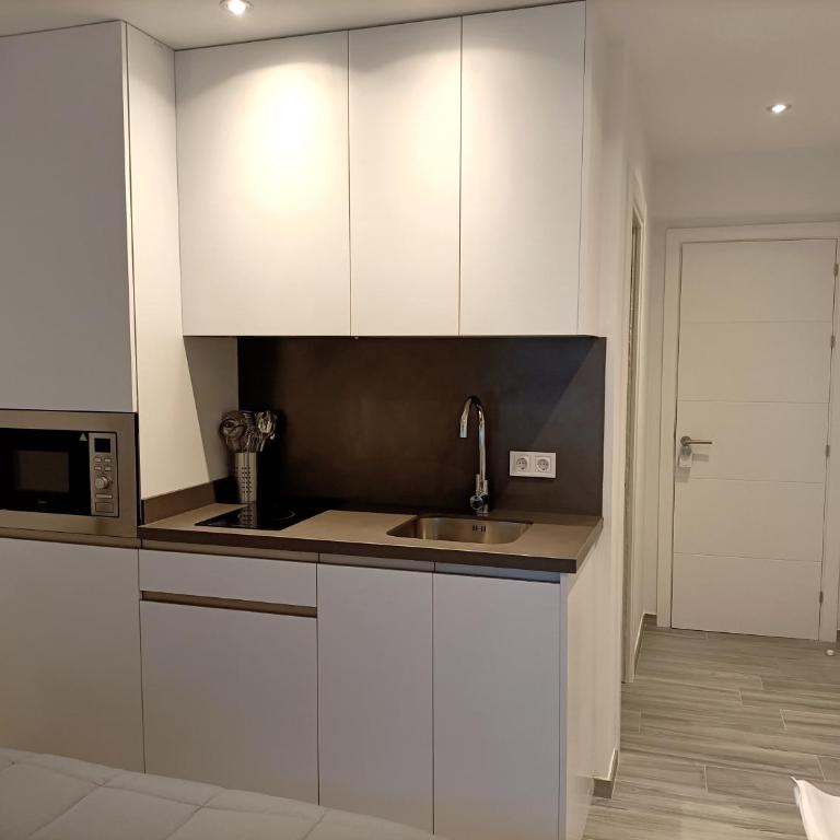 Apartments Old Town Marbella - Peñuelas 20 - Queen Studio - 8