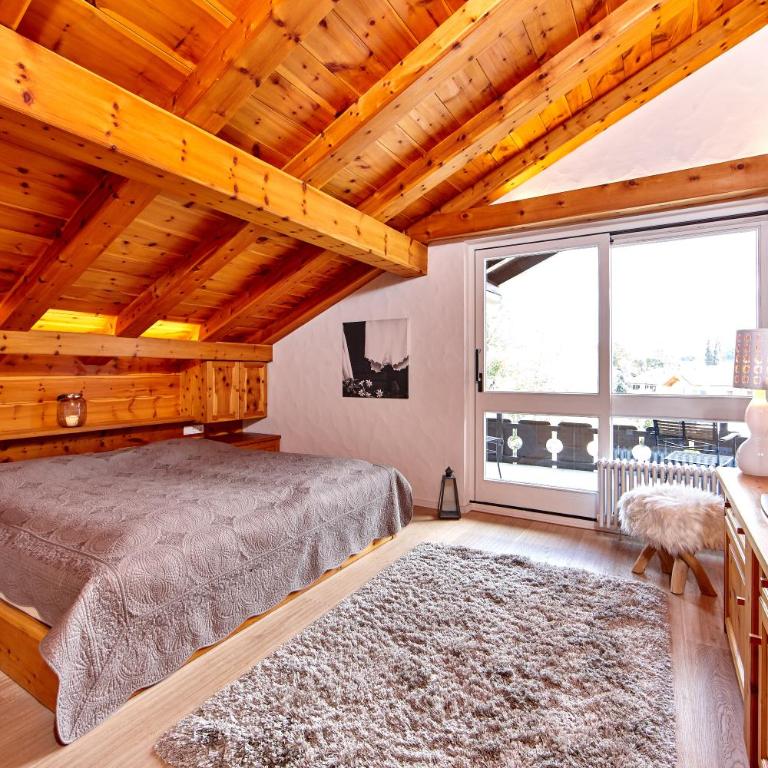 Livingroom - Appartement 2 Chambres - 13