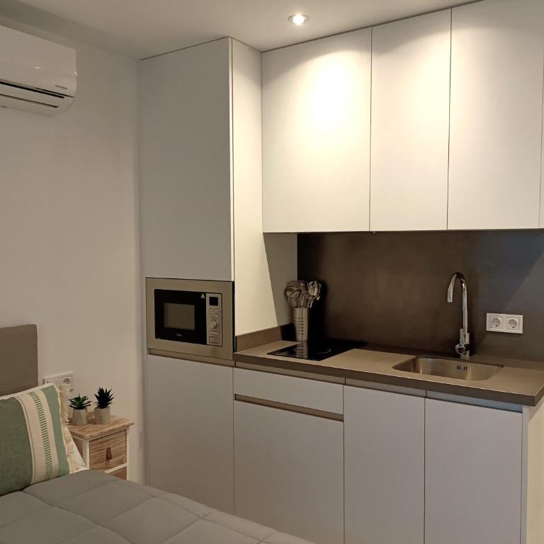 Apartments Old Town Marbella - Peñuelas 20 - Queen Studio - 5
