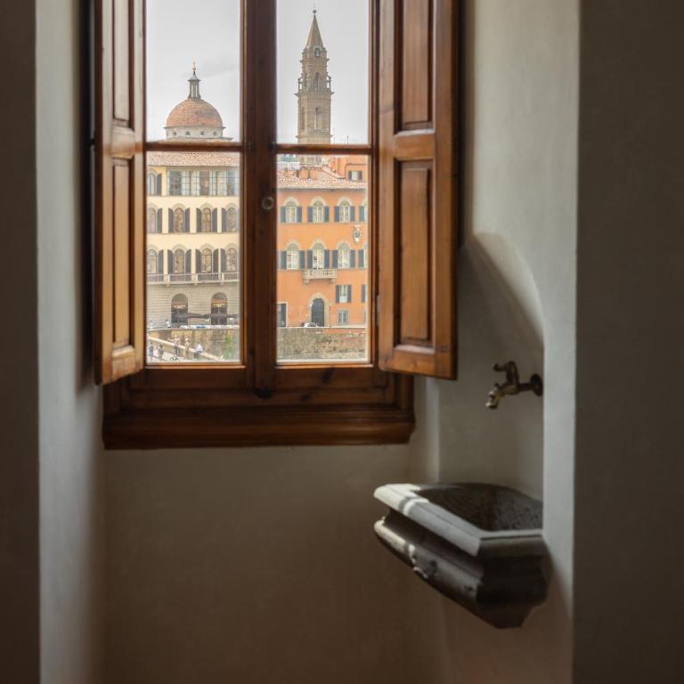 Old Bridge large and unique artful apartment with elevator - Appartamento con 3 Camere da Letto - 33