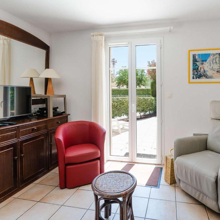 Pavillon 5 pièces avec piscine, terrasse et WIFI - 8 pers, Narbonne-Plage - FR-1-409-28 - Villa - 5