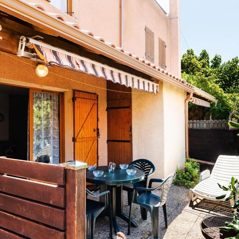 Pavillon Climatisé 3 Pièces avec Terrasse et Garage, Proche Plage - 4 Couchages - FR-1-409-68 - Villa - 1