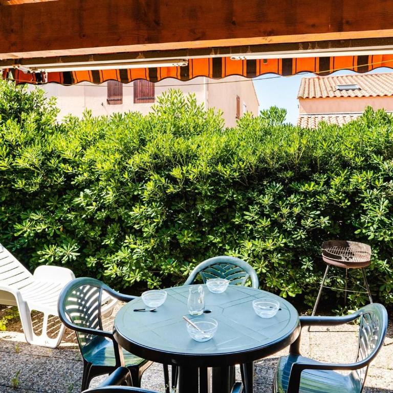 Pavillon Climatisé 3 Pièces avec Terrasse et Garage, Proche Plage - 4 Couchages - FR-1-409-68 - Villa - 2