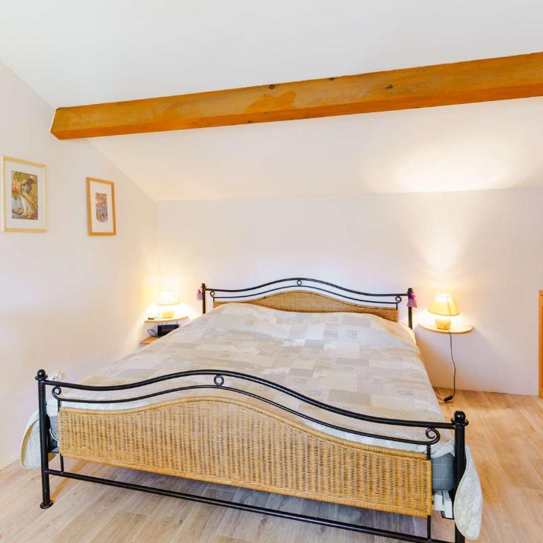 Villa climatisée 3 pièces pour 4 pers., avec WIFI, parking et piscine - Proche plage - FR-1-409-93 - Villa - 7
