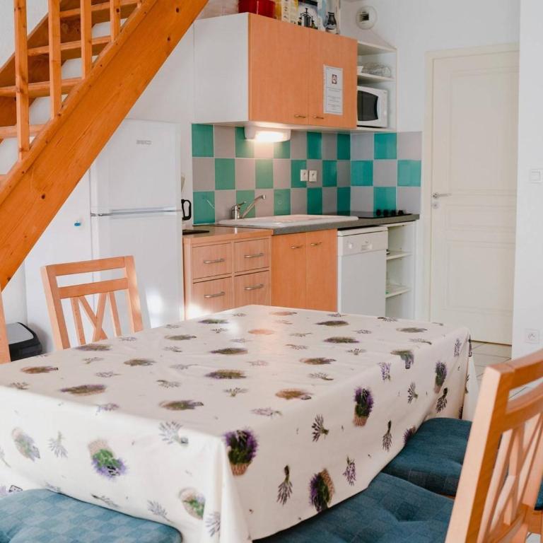 Pavillon 4 pièces avec garage, terrasse, et tout confort à Narbonne-Plage, 5 couchages - Villa 3 Chambres - 4