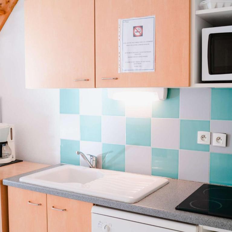 Pavillon 4 pièces avec garage, terrasse, et tout confort à Narbonne-Plage, 5 couchages - Villa 3 Chambres - 9