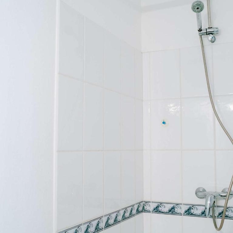 Pavillon 4 pièces avec garage, terrasse, et tout confort à Narbonne-Plage, 5 couchages - Villa 3 Chambres - 15