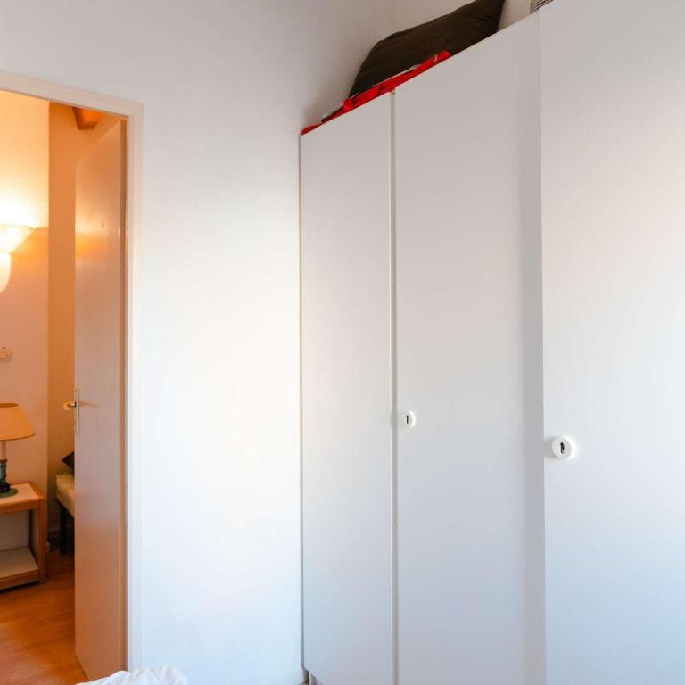 Pavillon climatisé 3 pièces avec mezzanine, terrasse, à 200m de la plage - 6 couchages - Villa 2 Chambres - 3
