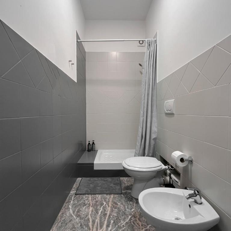 Pascià Rooms - Camera Matrimoniale con Bagno Privato Interno - 1
