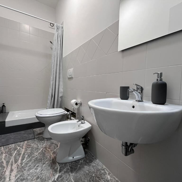 Pascià Rooms - Camera Matrimoniale con Bagno Privato Interno - 2