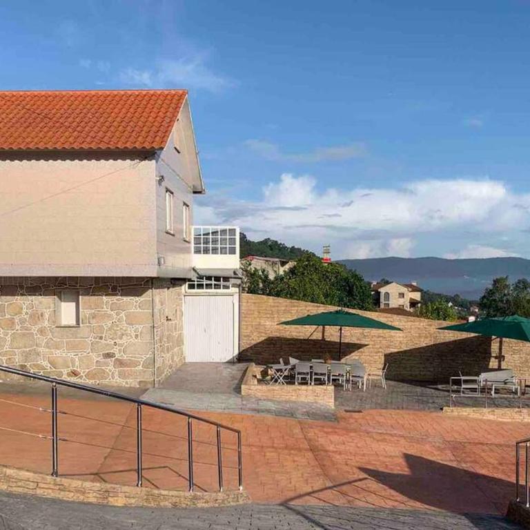 Acogedora casa cerca de Marín - Casa de 7 dormitorios - 1