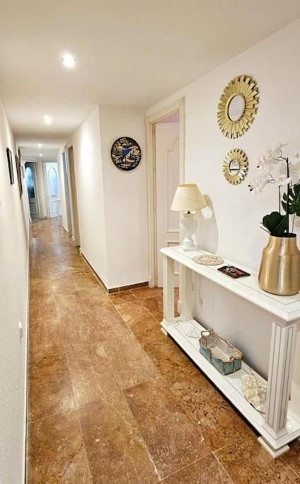 El Principe. Widok na morze. Garaż. Plaża 10 m - Apartamento de 3 dormitorios - 12