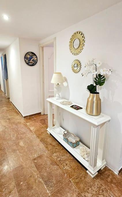 El Principe. Widok na morze. Garaż. Plaża 10 m - Apartamento de 3 dormitorios - 15