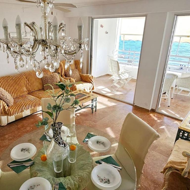El Principe. Widok na morze. Garaż. Plaża 10 m - Apartamento de 3 dormitorios - 19