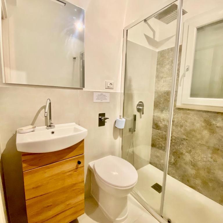 Frontemare Apartaments - One-Bedroom Apartment - 3