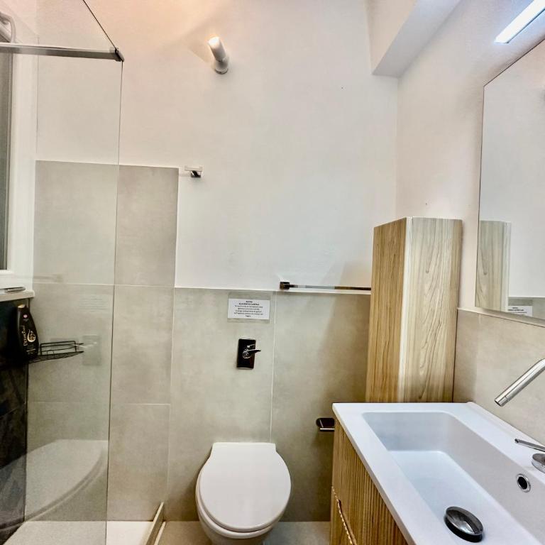 Frontemare Apartaments - One-Bedroom Apartment - 4