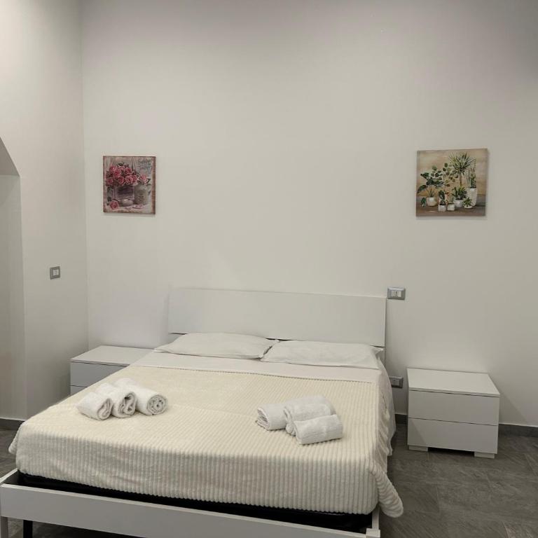 Ferrara home - One-Bedroom Apartment - 15