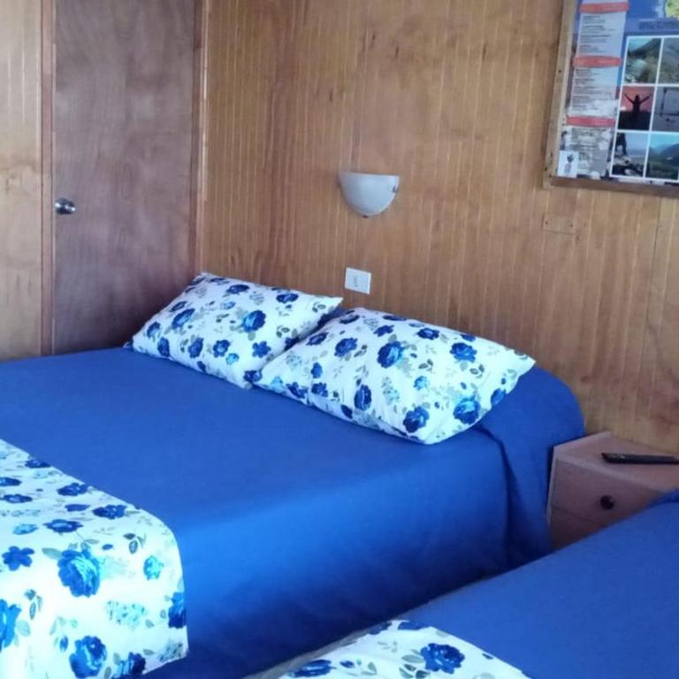 Hostal El Colibri - Habitación Triple con baño privado - 7