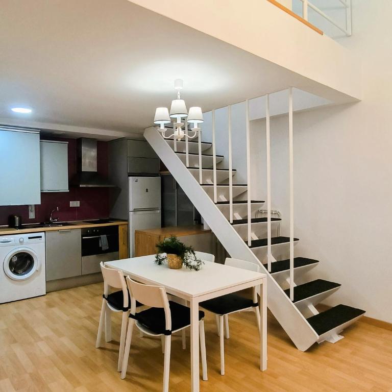 El Loft del Casco by Alogest - Apartamento de 2 dormitorios - 7