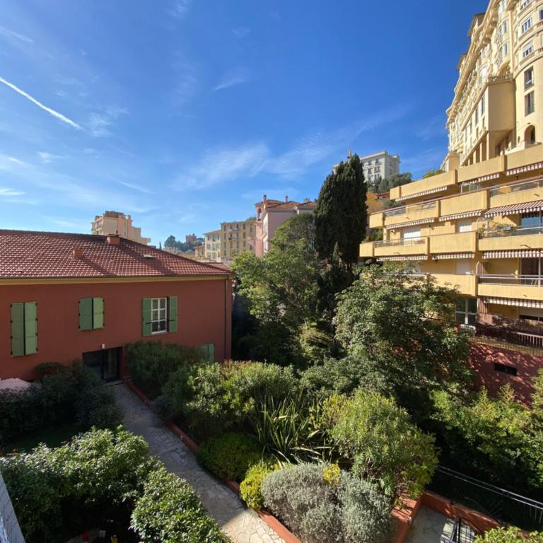 Inter Superb Studio Piscine 5 min gare - Appartement avec Douche - 10