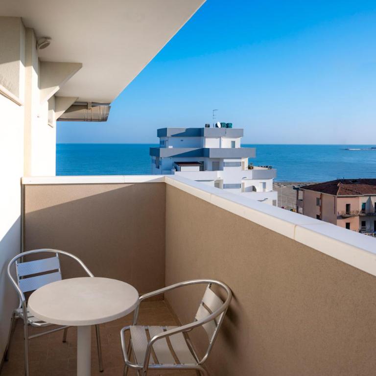 Hotel Harmony - Suite Deluxe con Vista Mare - 3