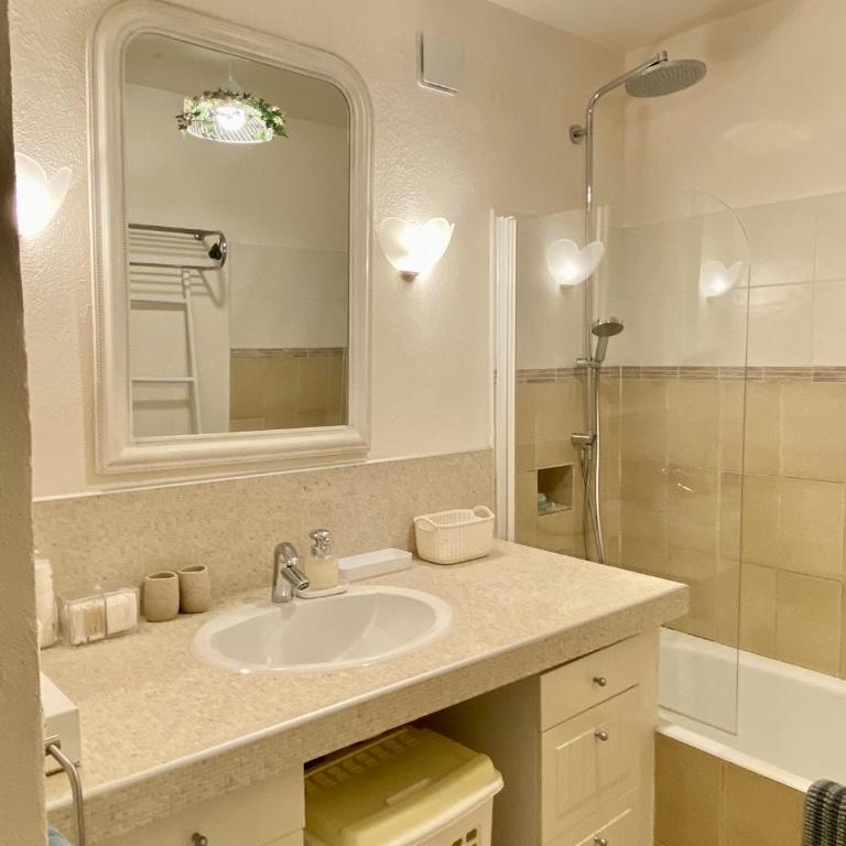 Mas de Veroncle, piscine et quiétude à Gordes - Villa mit privatem Pool - 41