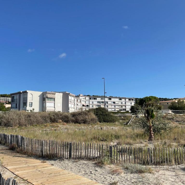 Studio cabine rénové 4 pers. avec vue mer et parking à Sète - FR-1-338-547 - Studio - 14