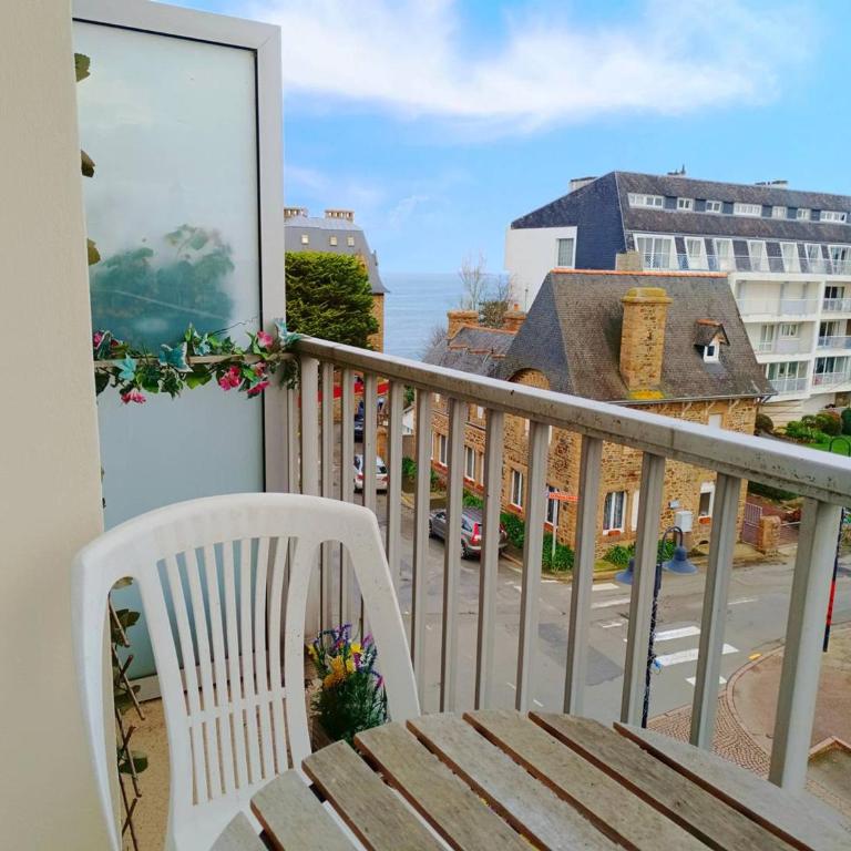 Appartement avec WIFI, au centre-ville de Perros-Guirec - FR-1-368-406 - Apartment - 1