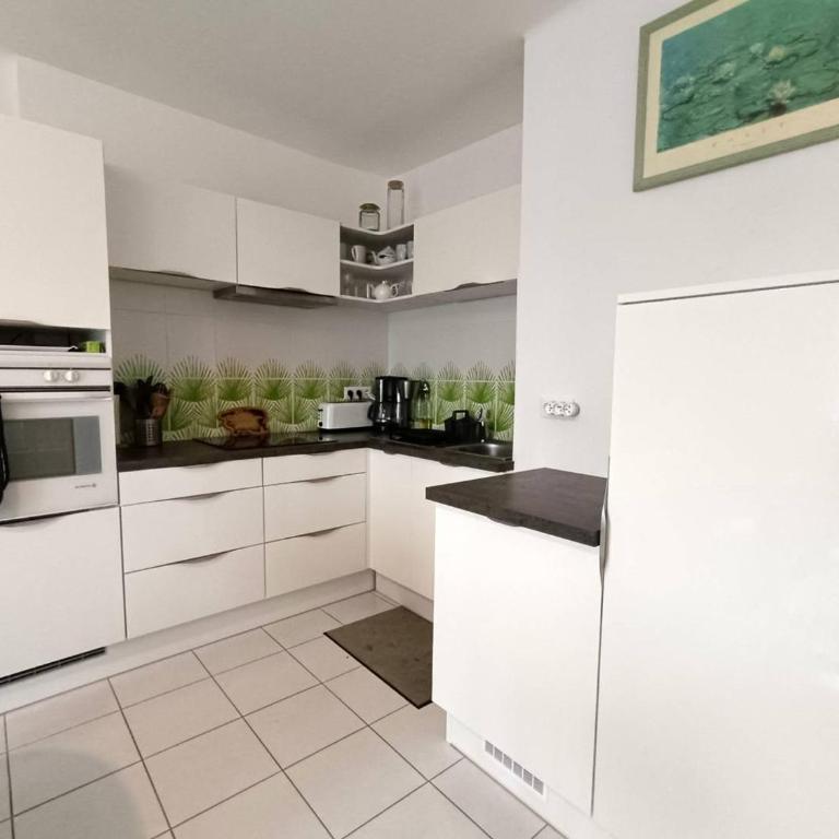 Appartement avec WIFI, au centre-ville de Perros-Guirec - FR-1-368-406 - Apartment - 3