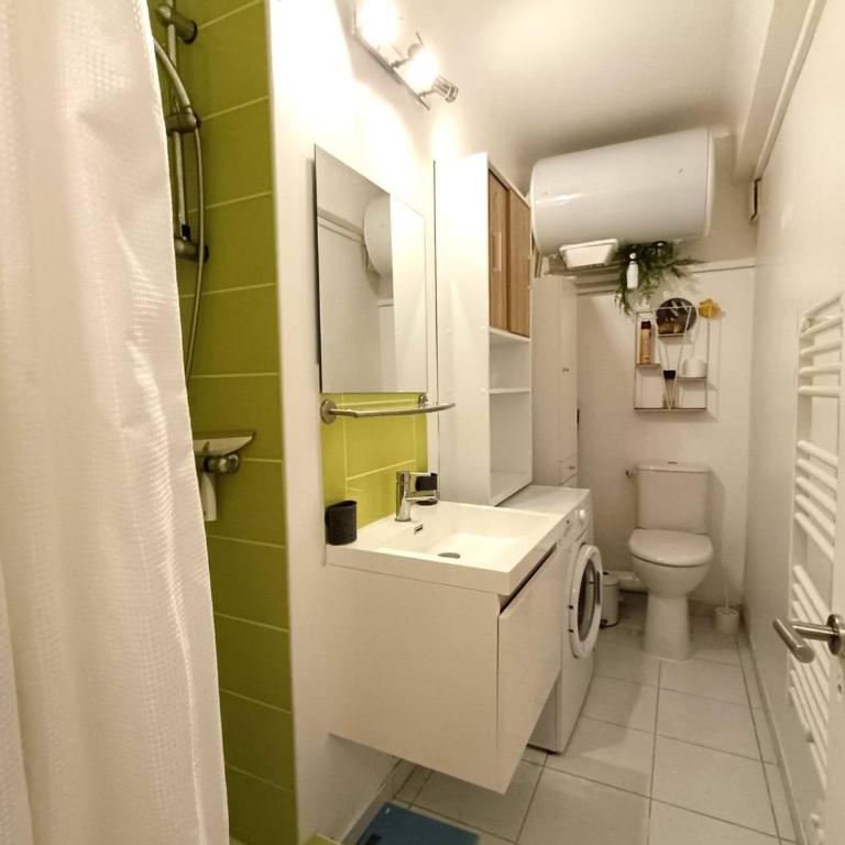 Appartement avec WIFI, au centre-ville de Perros-Guirec - FR-1-368-406 - Apartment - 4
