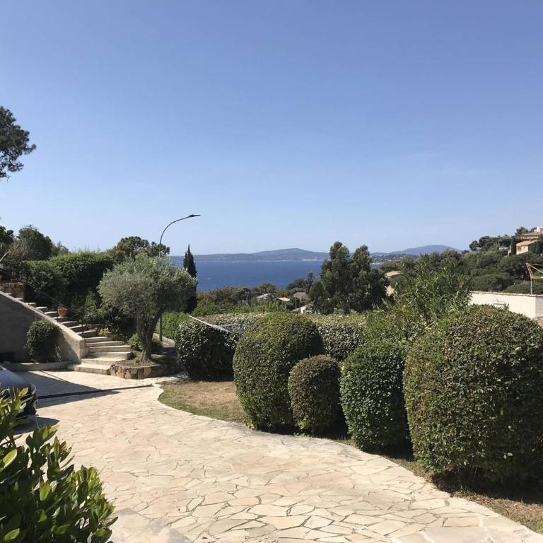 Petite villa 4 pers, plage à 1 km, tout confort, animaux acceptés - FR-1-768-64 - Villa - 12