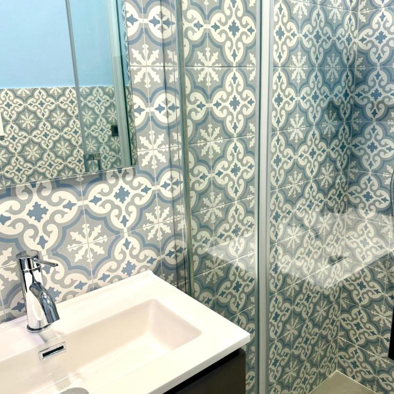 Blu Bay Apartment - Vista Mare a 50m dal mare - Appartamento con 2 Camere da Letto - 31