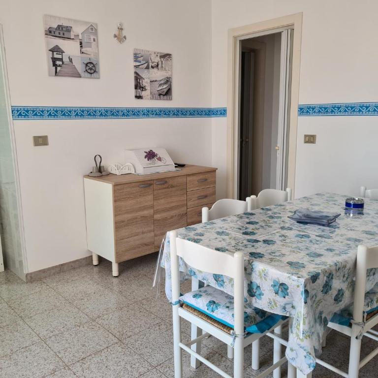 ONDA AZZURRA - ATTICO - Casa con 2 Camere da Letto - 3
