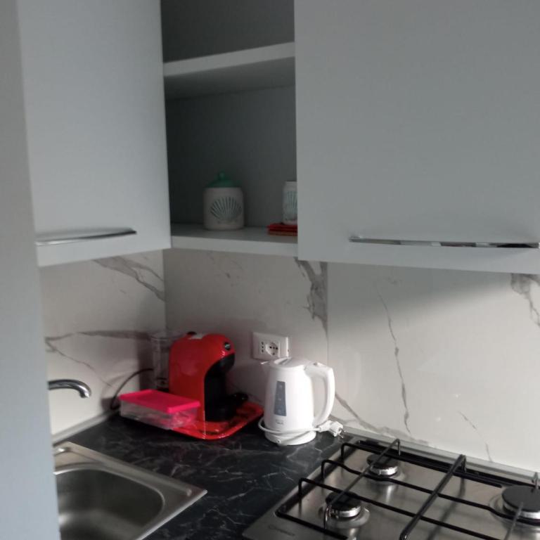 WH-Maison Du Soleil-Attico Monolocale con Parcheggio Gratuito e Grande terrazza - A 5 minuti dal centro - Wifi - Monolocale - 13