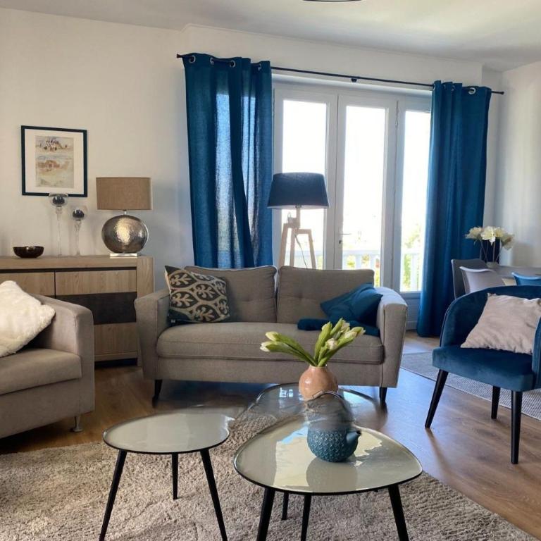 Grand appartement 3 chambres vue mer Pontaillac - Three-Bedroom Apartment - 10