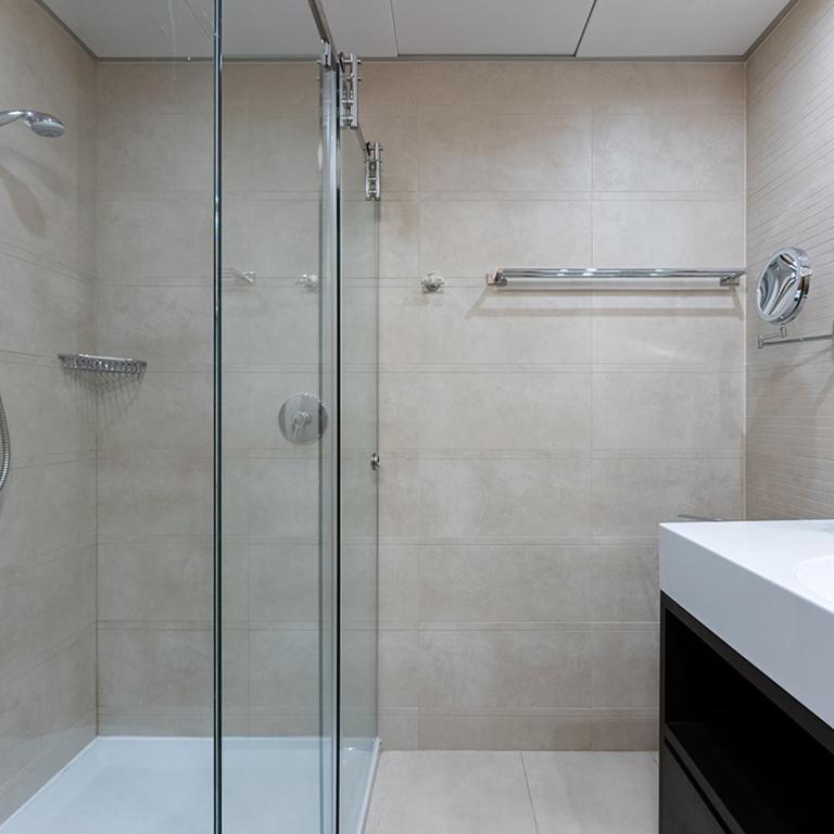 360° seaview apartment Samara Resort Marbella - Three-Bedroom Apartment - 5