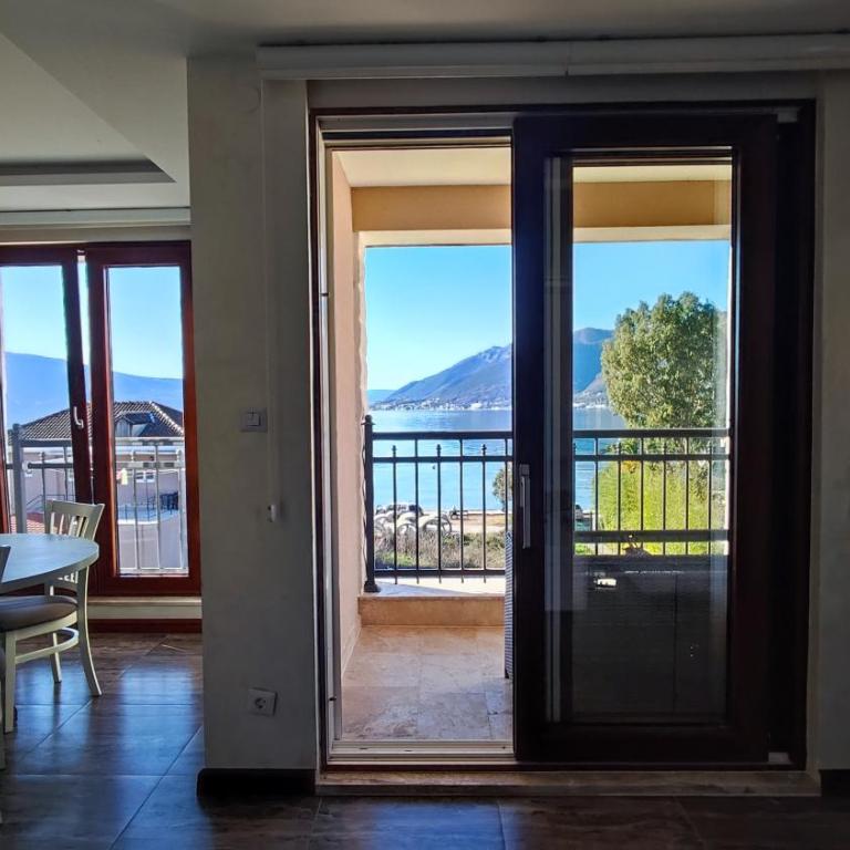 Lux Apartments Djurovic Tivat - Apartment with Sea View - 5