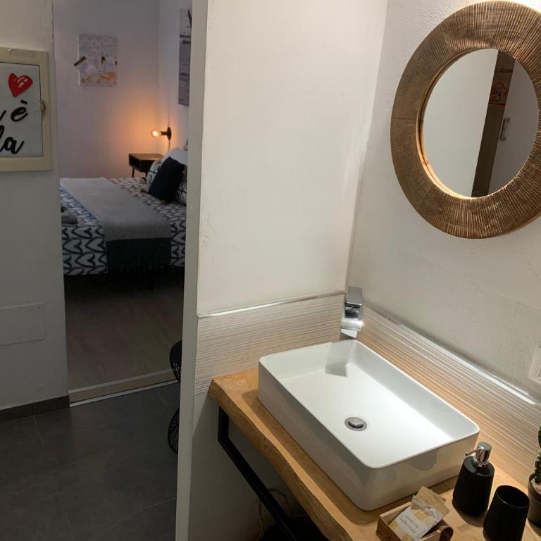 Sea view life - Zimmer mit Kingsize-Bett und Meerblick - 14