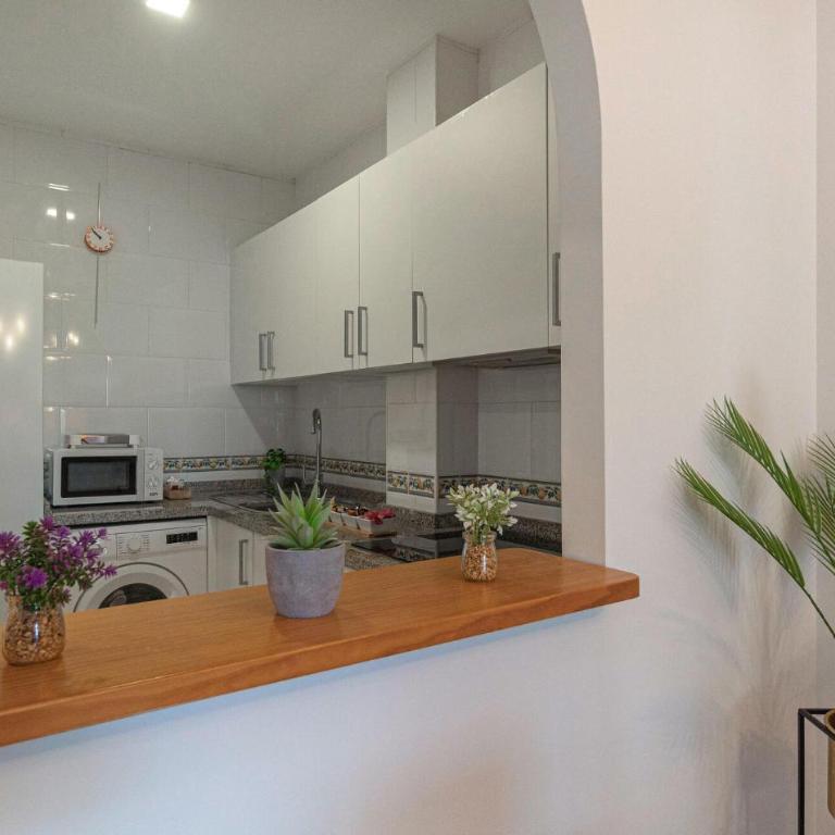Amazing Apartment In Torrox - Apartamento de 1 dormitorio - 11