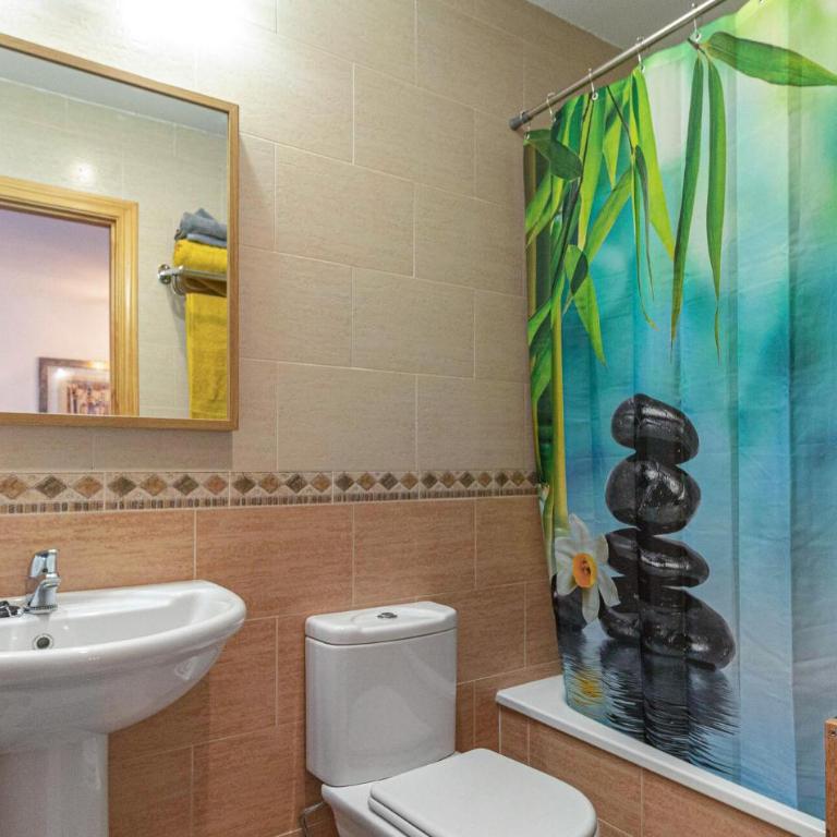 Amazing Apartment In Torrox - Apartamento de 1 dormitorio - 14