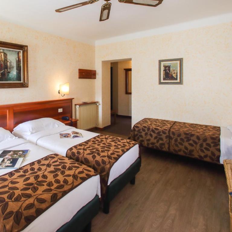 Hotel Garnì Riviera - Camera Superior Matrimoniale/Doppia con Letti Singoli con Vista Lago - 3