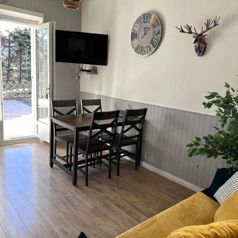 Appartements La Durance et L'Helpe - Appartement - Vue sur Jardin - 6