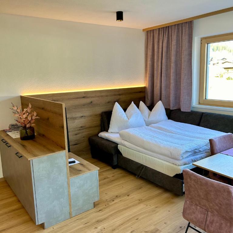 Apart Eder - Apartment mit Balkon - 3