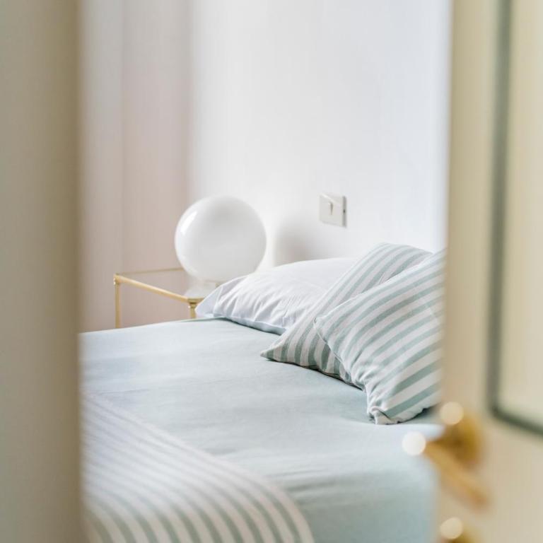 Villa il Turro - Camera Matrimoniale/Doppia con Letti Singoli con Bagno Privato Esterno - 9