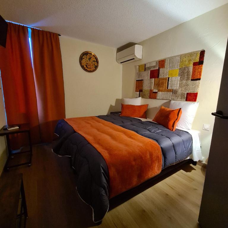 Hôtel L'Etoile Aéroport - A61 - Chambre Lits Jumeaux - 6