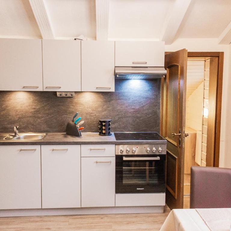 Villa Relax - Ferienwohnungen & Hallenbad & Relaxgarten - Apartamento - 1ª planta - 7