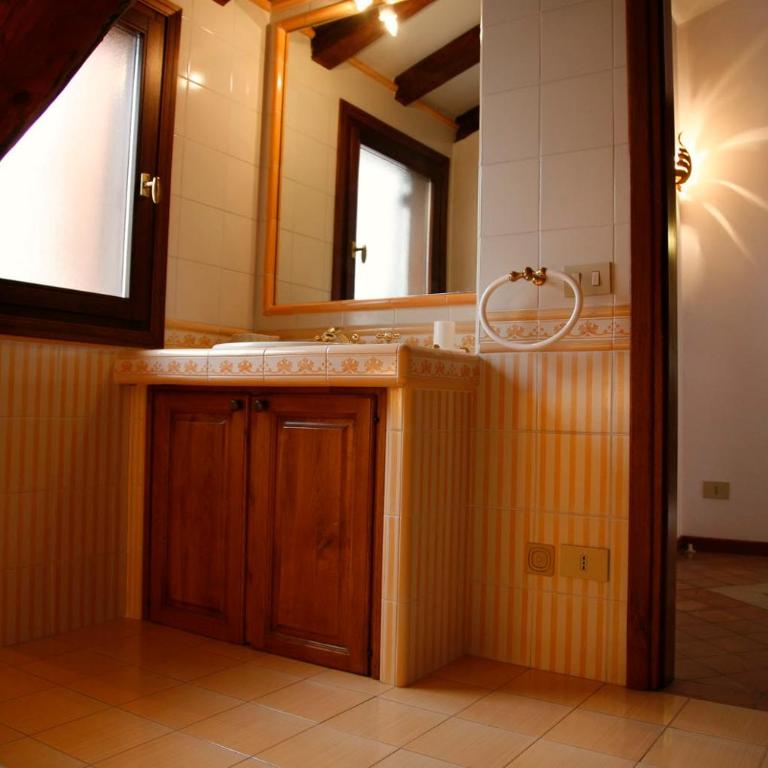 Venice Salute Apartments - Top floor Dorsoduro One bedroom apartment - 10