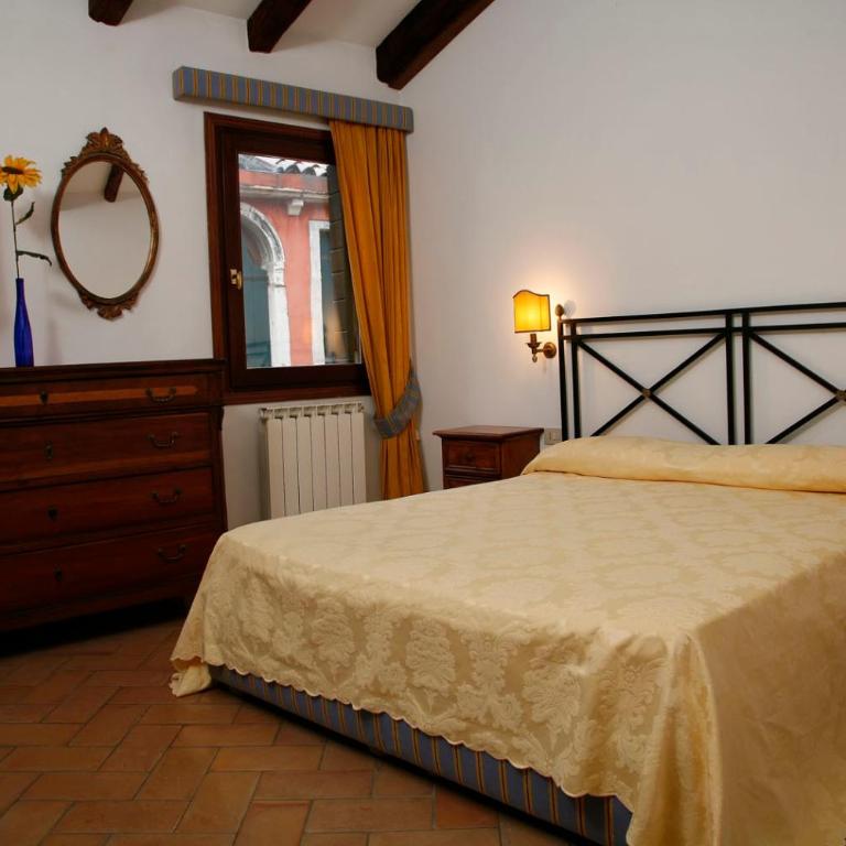 Venice Salute Apartments - Top floor Dorsoduro One bedroom apartment - 11
