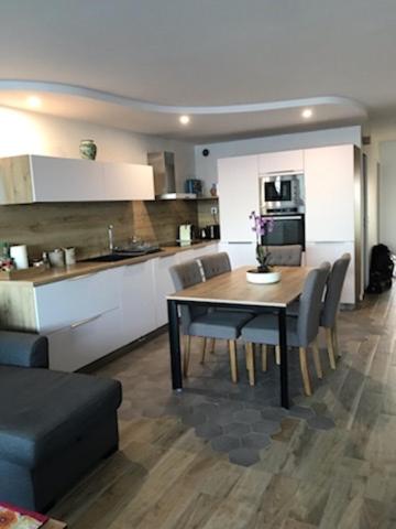 Appartement face à la mer - 6 à 8 personnes - Canet en Roussillon - Appartement 3 Chambres - 10