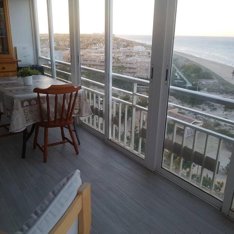 PRIMERA LINEA DE PLAYA-CULLERA - Apartamento de 2 dormitorios - 8